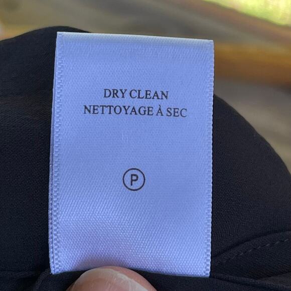 A.L.C Women's Black 100% Silk Moran Keyhole Blouse Size 2 - Picture 10 of 10